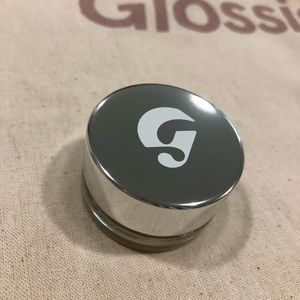 Glossier Stretch Concealer in Medium, NEW